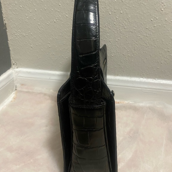 Rare VALENTINO GARAVANI Black Handbag - Picture 11 of 11